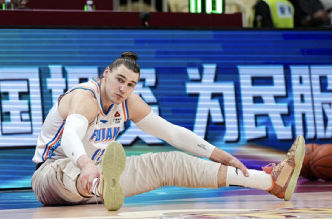 吸引球迷等